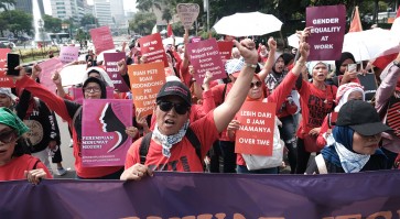 Women of all stripes unite on Women&rsquo;s Awakening Day