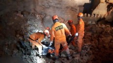 Six victims recovered from illegal gold mine collapse in Jambi
