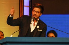 Bollywood actor Shah Rukh Khan speaks during the inauguration of the 25th Kolkata International Film Festival in Kolkata on Nov. 8, 2019.
