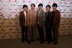 Arashi seeks to get closer to fans for debut anniversary