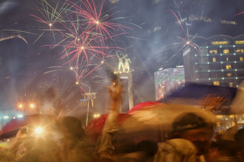 Jakarta celebrates New Year&#039;s Eve with hope, optimism - City - The Jakarta Post