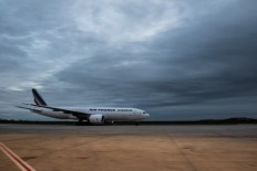 Stowaway child found dead in plane at Paris airport