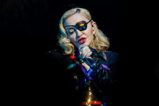 Madonna to direct own biopic