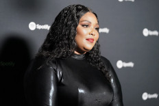 Grammys set to honor music's best, but scandal overshadows gala