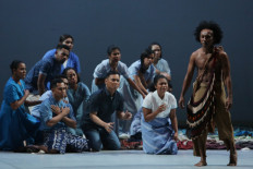 Cultural preview: "Planet - a Lament" is narrated through a series of laments, performed by the 15-member Mazmur Chorale Choir from Kupang, East Nusa Tenggara.

