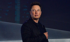 Tesla 'very close' to level 5 autonomous driving technology, Musk says