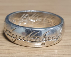 Police search for owner of ring, but get flooded with ‘Lord of the Rings’ memes