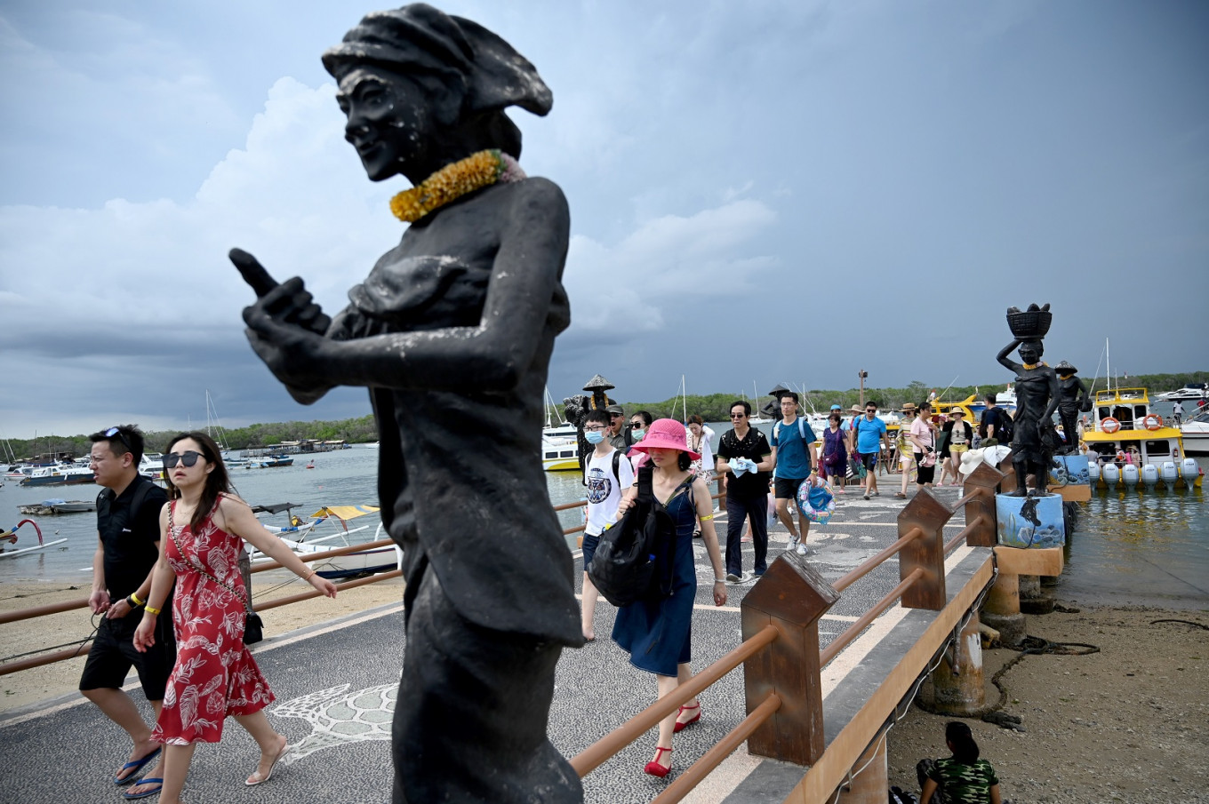 Chinese tourists flock to Southeast Asia as overseas travel bounces back