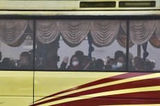 Malaysia plans stimulus as virus may worsen growth at decade low