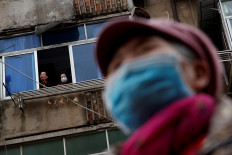 Millions in China banish virus blues with online games, video apps