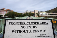 China virus deaths rise past 800, overtaking SARS toll