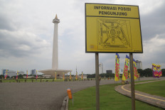 The atmosphere of the National Monument area, Jakarta on Tuesday, February 11. 2020. The provincial government of DKI Jakarta plans to hold a Jakarta Formula E race in the National Monument area on June 6. 2020.
