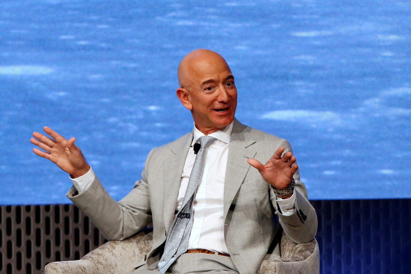 Reports About Jeff Bezos Possible Trillionaire Status Spark Outrage On Social Media Science Tech The Jakarta Post