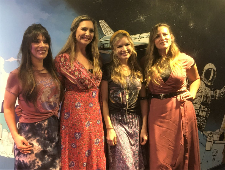 In town: Farewell Angelina members (left to right) Lisa Torres, Ashley Gearing, Andrea Young and Nicole Witt pose backstage at @america, Central Jakarta. 