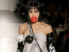 US fashion college apologizes for 'racist' runway show