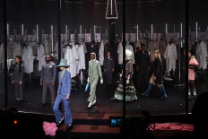 Gucci gives guests backstage pass at Milan show