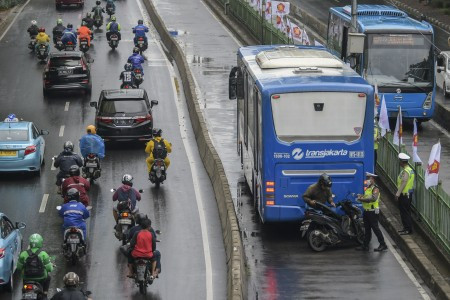 Kendaraan listrik dan kelompok kota ‘kompak’ dapat memenuhi target emisi: Studi – Ekonomi