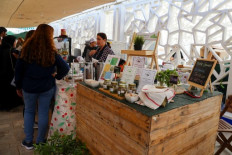 'Plastic police': Qatar market promotes sustainability