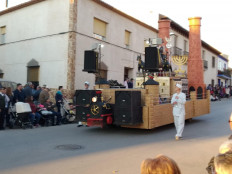 Spanish carnival troupe apologizes over Holocaust-themed parade