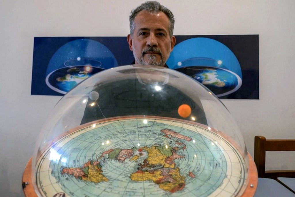 flat earth model with sun and moon