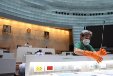 Thailand begins disinfecting packages sent from abroad, despite WHO's reassurance
