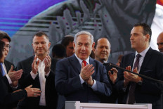 Netanyahu hits back at Bernie as lobby splits Democrats