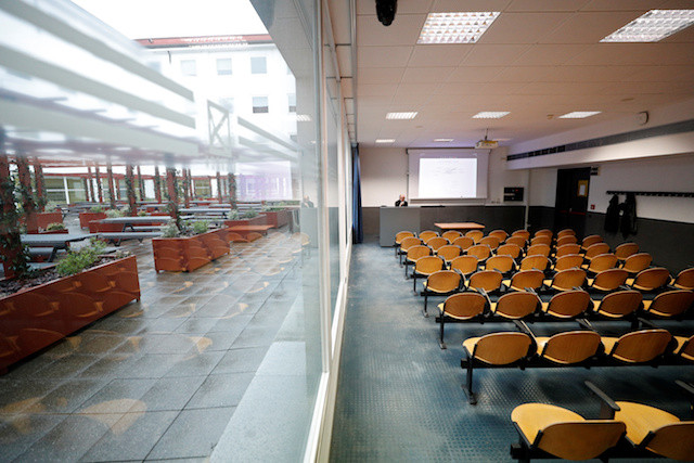 Should I Stay Or Should I Go Overseas Students In Limbo As Global Lockdown Fears Mount World The Jakarta Post