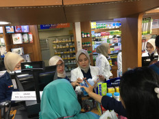 Kimia Farma upbeat about booking profit despite pandemic