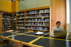 Italy locks down as China signals major progress in own virus fight