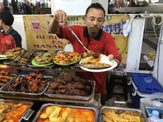 Plate of memories: Food festival brings piece of home to Minang people in Jakarta 