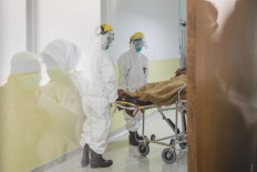 32 medical workers in Pontianak under observation after being exposed to COVID-19