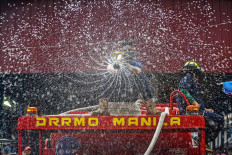 Philippine capital to undergo curfew, mall closures as coronavirus deaths rise to six