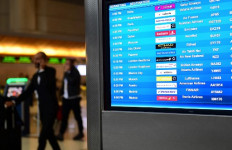 Travelers rush into US ahead of ban on Europe arrivals