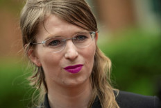 Judge orders US activist Chelsea Manning freed from jail