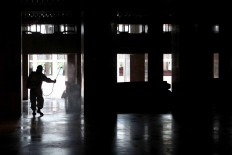 Leadership in crisis