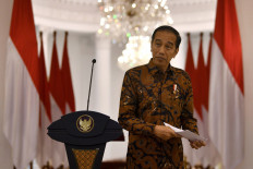 Jokowi orders large-scale social restrictions coupled with 'civil emergency' policies