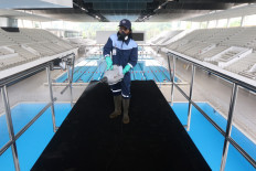 Jokowi nixes lockdown, opts for mass testing