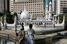 COVID-19: More Indonesians in Malaysia test positive after attending mass prayer