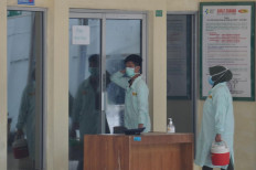'Reinfected' North Sumatra COVID-19 patient 'feels fine, but stressed'