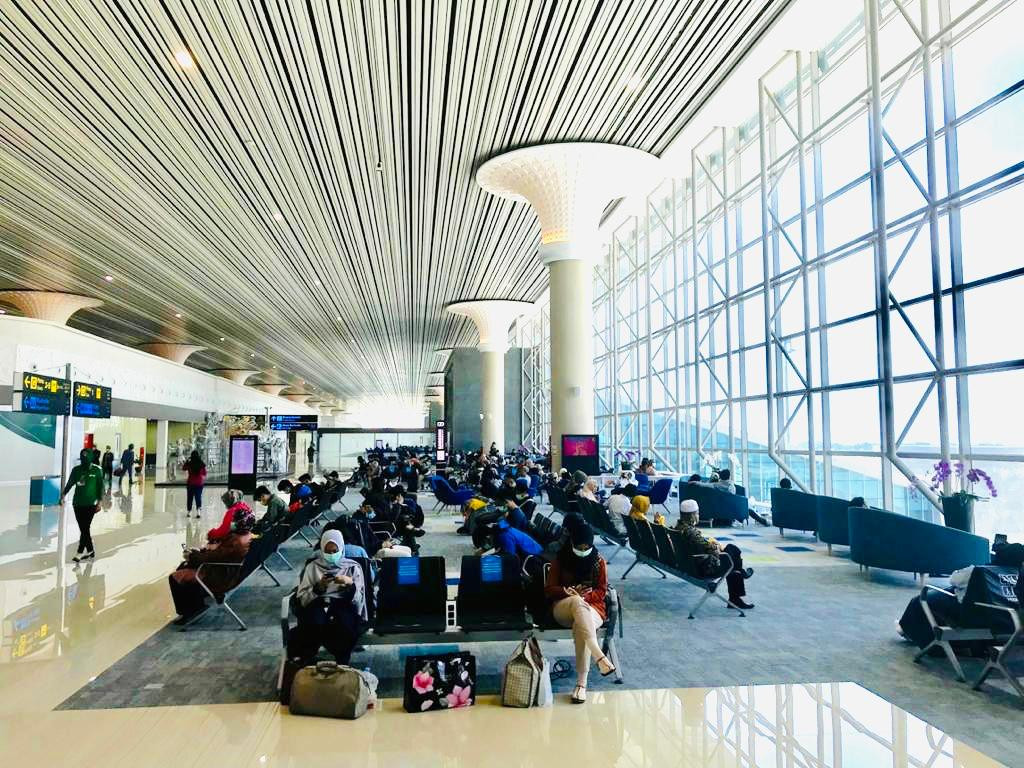  Yogyakarta  International Airport  officially opens for 