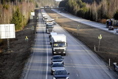Morning traffic queue at a traffic control post in Hyvinkaa, Finland March 30, 2020, after the Finnish Government made a decision to restrict traffic between the region of Uusimaa and other regions to prevent coronavirus infections and to slow the spread of the epidemic in Finland.People arriving in Finland from coronavirus "risk countries" have to self-isolate for 14 days or risk a fine or up to three months' imprisonment, ministers announced on Monday. 