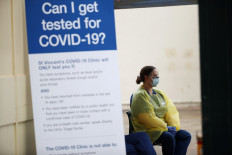 Australia opens pop-up coronavirus test clinic at Bondi Beach