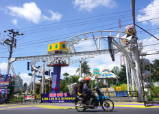 Devastated hotels, travel agents desperately await promised relief