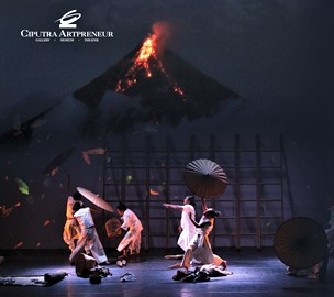 On hold: Theatrical performance 'Under the Volcano' was to have its Jakarta premiere on April 4-5 at Ciputra Artpreneur but due to the pandemic, it is rescheduled to July 4-5.