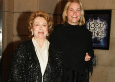 Canadian actress and activist Shirley Douglas dead at 86