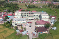An aerial view of Dr. Rasidin Regional Hospital in Kuranji, Padang, West Sumatra, which has been designated as a COVID-19 referral hospital. 
Antara/Iggoy el Fitra

