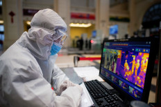 Are populist leaders a liability during COVID-19?