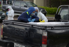 Ecuador's Moreno calls for probe into handling of corpses in coronavirus outbreak