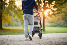 The findings, published in the journal Environment International, showed that on average, no matter what type of pushchair they were in, babies were exposed to 44 percent more pollutants than their parents during both the morning and afternoon school runs.