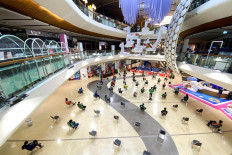 Thailand to extend coronavirus emergency measures, sees improvement